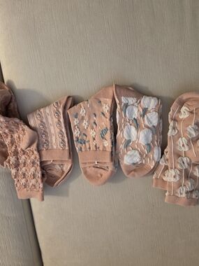 Women's Pink Floral Textured Socks And Blue Tan Multicolored Dress Socks